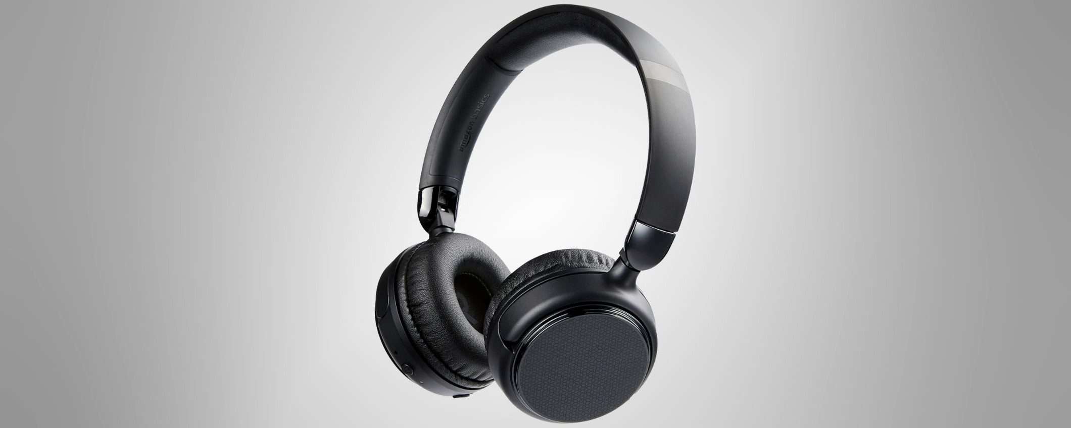 Cuffie wireless Amazon: 35 ore di musica in offertissima a 17 euro Cuffie wireless Amazon: 35 ore di musica in offertissima a 17 euro