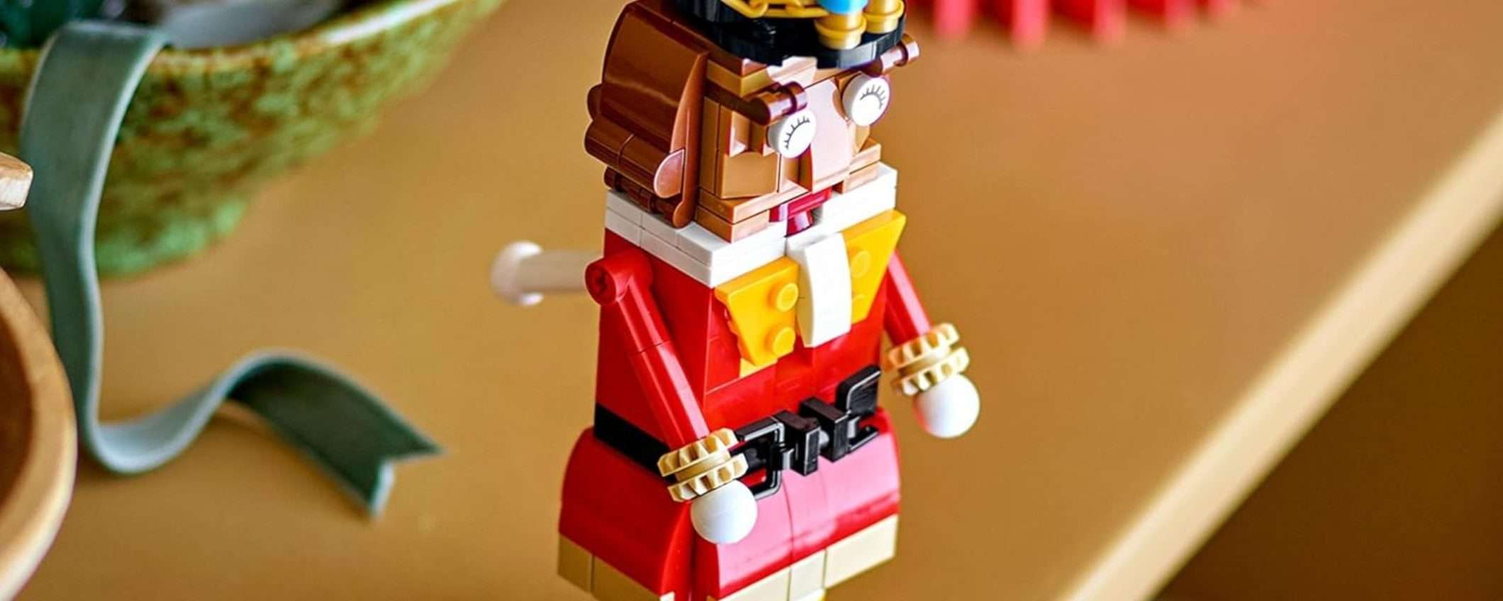 Il LEGO Schiaccianoci è il set natalizio perfetto e costa pochissimo Il LEGO Schiaccianoci è il set natalizio perfetto e costa pochissimo