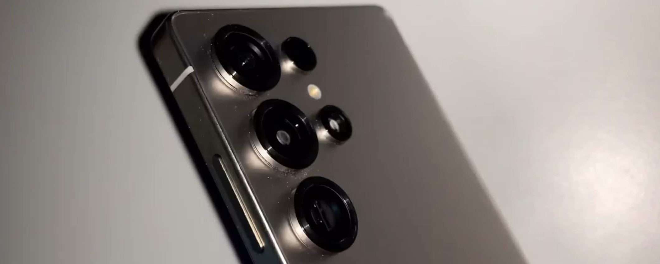 Samsung Galaxy S25 Ultra: una buona ed una cattiva notizia per le fotocamere Samsung Galaxy S25 Ultra: una buona ed una cattiva notizia per le fotocamere