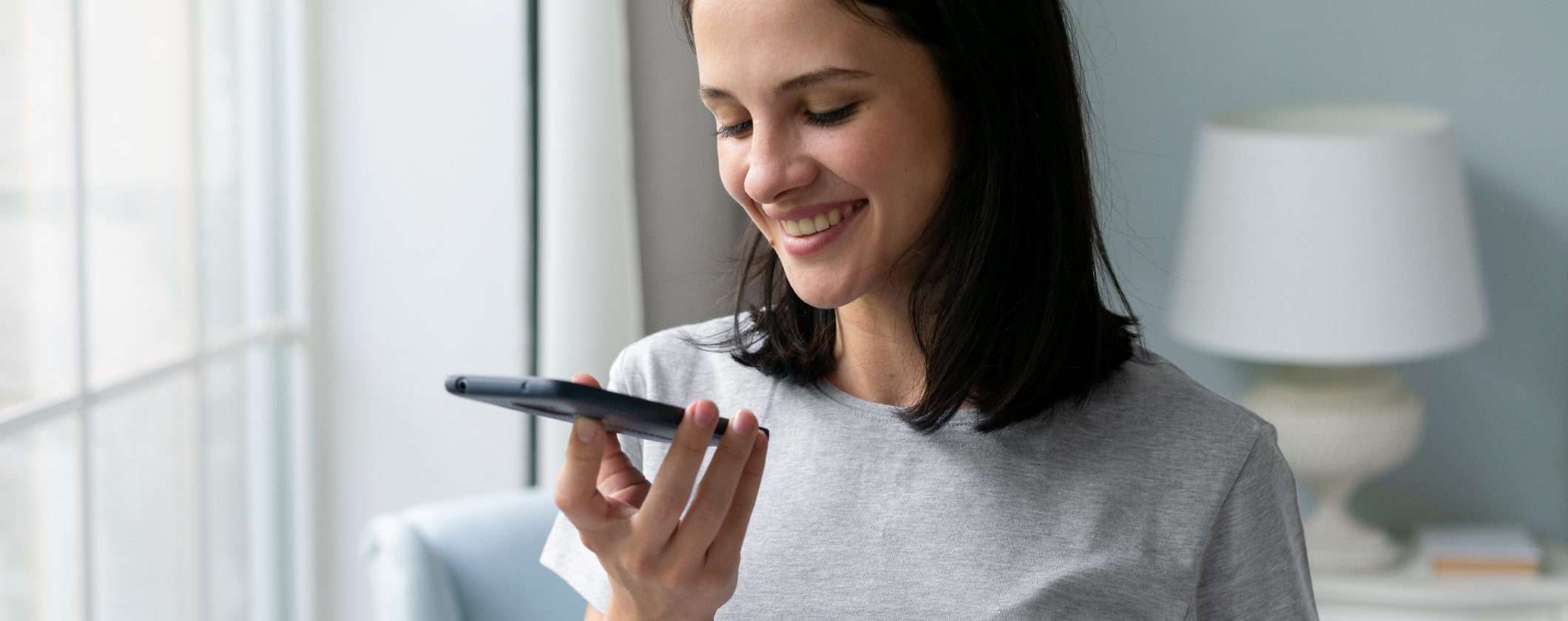 WhatsApp: arriva la trascrizione dei messaggi vocali in italiano WhatsApp: arriva la trascrizione dei messaggi vocali in italiano