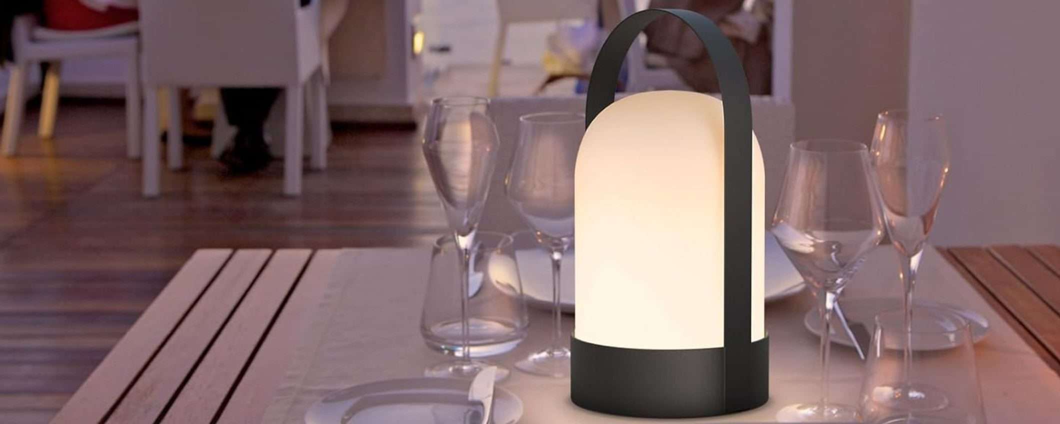 Svendita Amazon: splendida Lampada da Tavolo a LED MULTICOLOR a 9,99 euro (doppio sconto) Svendita Amazon: splendida Lampada da Tavolo a LED MULTICOLOR a 9,99 euro (doppio sconto)