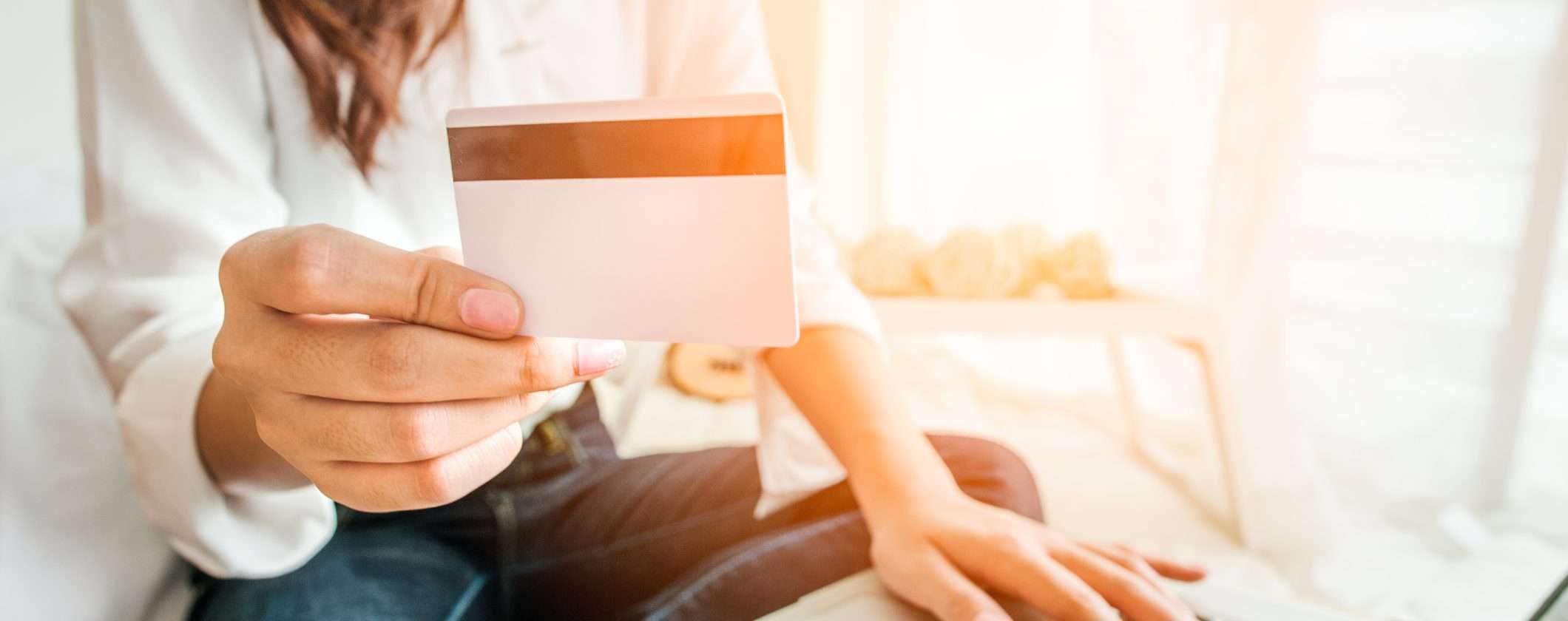 Carta di Credito e Internet: pericoli e consigli sugli acquisti online Carta di Credito e Internet: pericoli e consigli sugli acquisti online