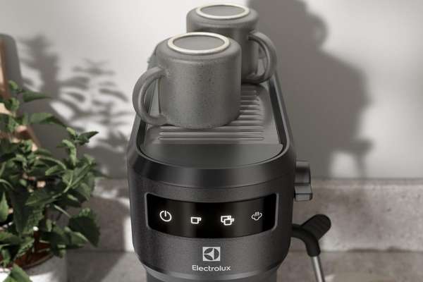 macchina-per-caffe-electrolux-explore-6-montalatte