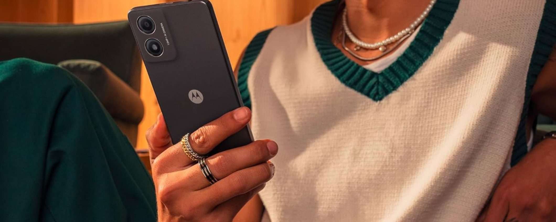 SCONTO fuori scala su Amazon per il low cost Android Motorola moto e14 SCONTO fuori scala su Amazon per il low cost Android Motorola moto e14