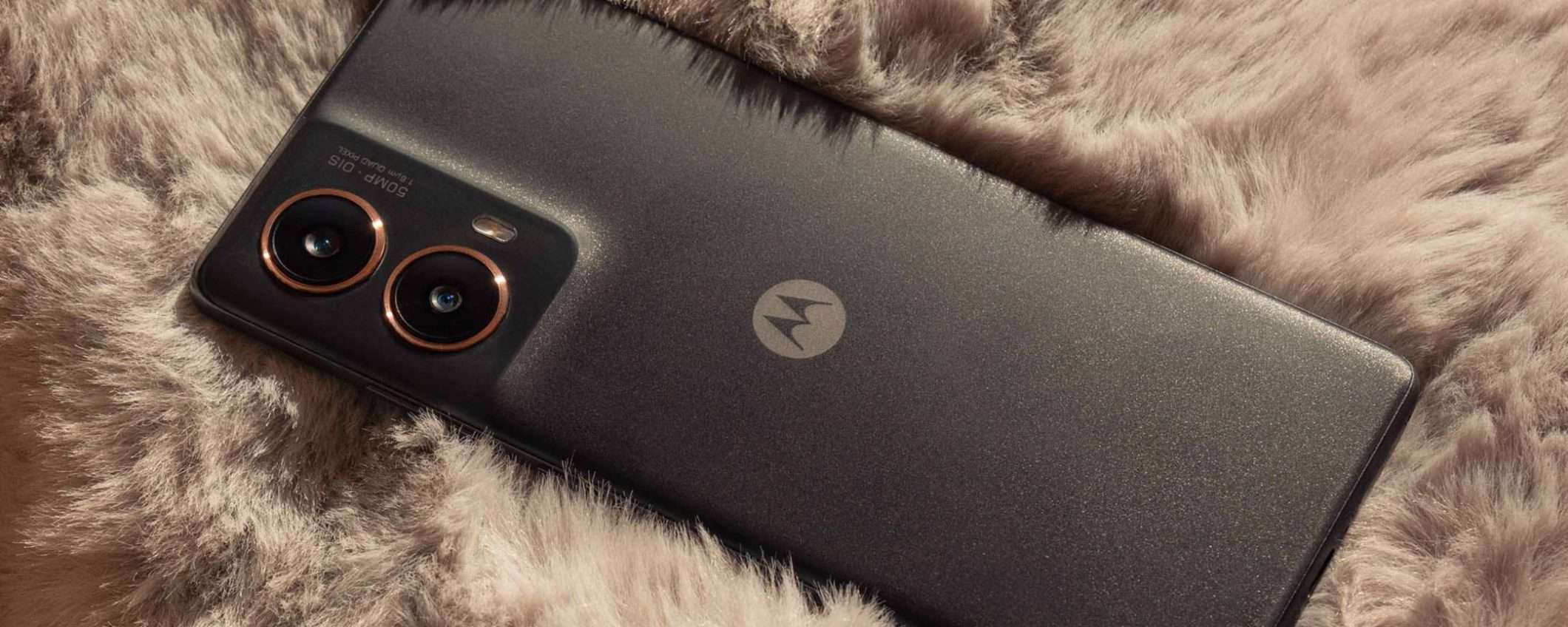 APPENA 199€ su eBay per il MIGLIOR mid-range Android 5G di Motorola APPENA 199€ su eBay per il MIGLIOR mid-range Android 5G di Motorola