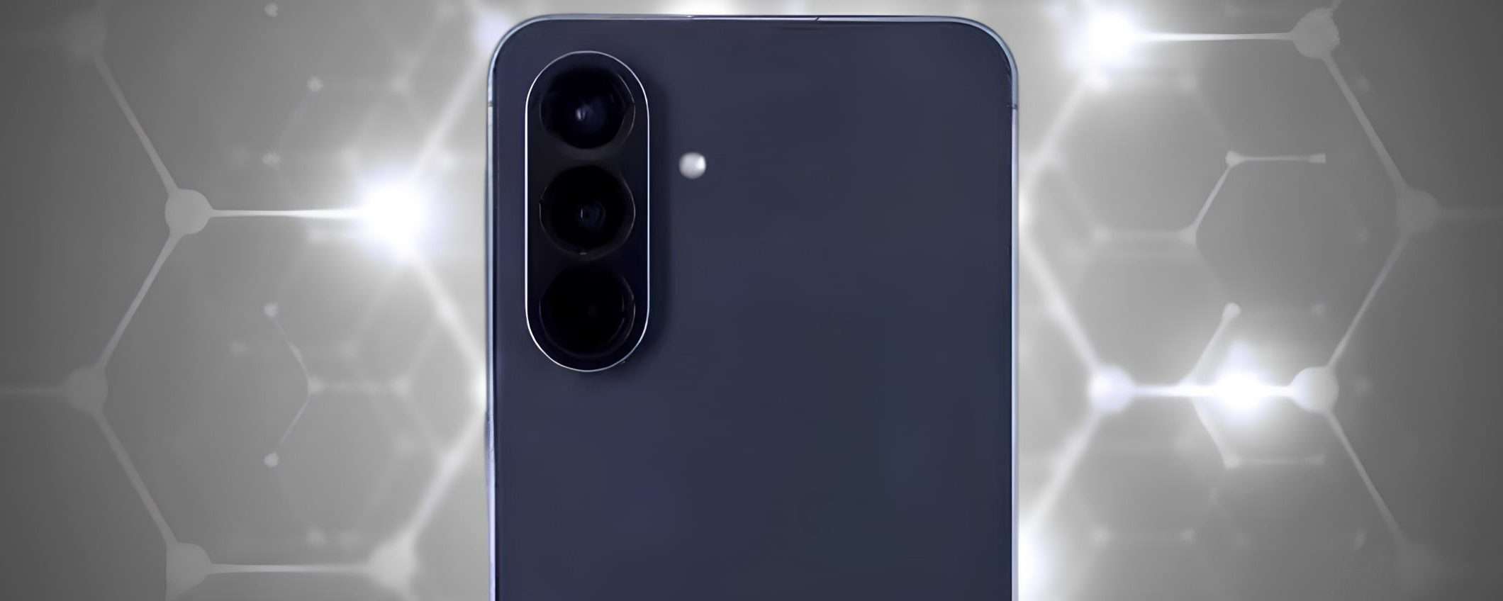 Samsung Galaxy A56 5G: conviene trattarlo bene, è più difficile da riparare Samsung Galaxy A56 5G: conviene trattarlo bene, è più difficile da riparare
