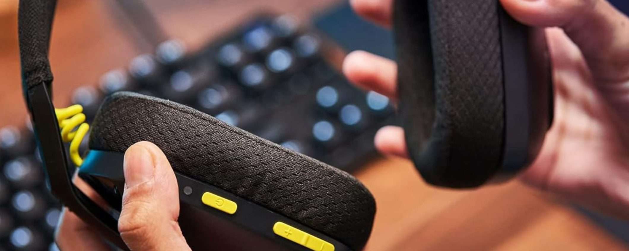 APPENA 49€ su Amazon per le STUPENDE cuffie da gaming Logitech G435 Lightspeed APPENA 49€ su Amazon per le STUPENDE cuffie da gaming Logitech G435 Lightspeed