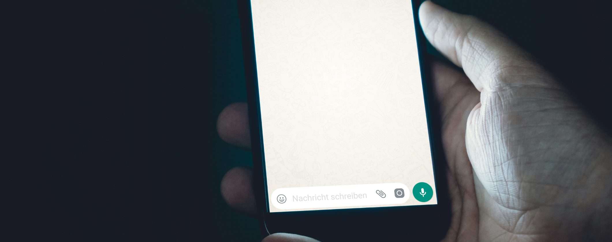 ChatGPT si arricchisce su WhatsApp: arrivano note vocali e immagini ChatGPT si arricchisce su WhatsApp: arrivano note vocali e immagini