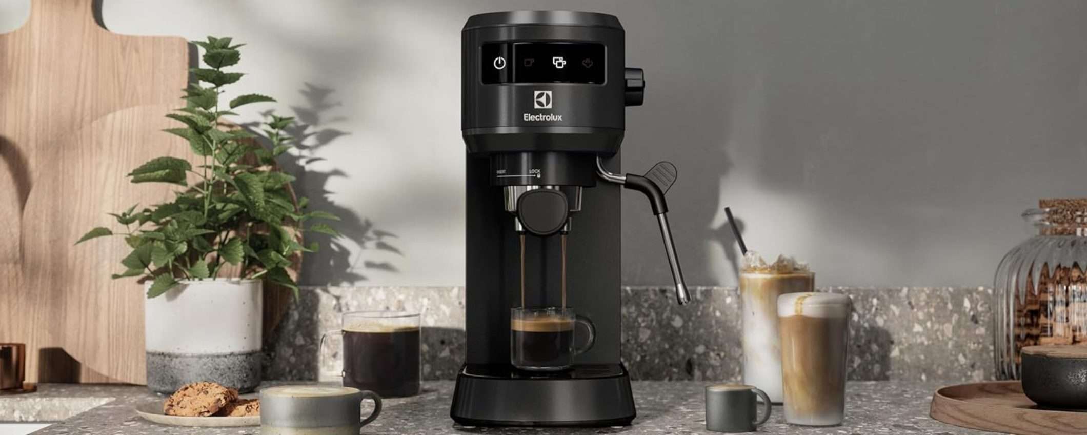Macchina per caffè elegante e compatta per espresso in polvere e in cialde Macchina per caffè elegante e compatta per espresso in polvere e in cialde