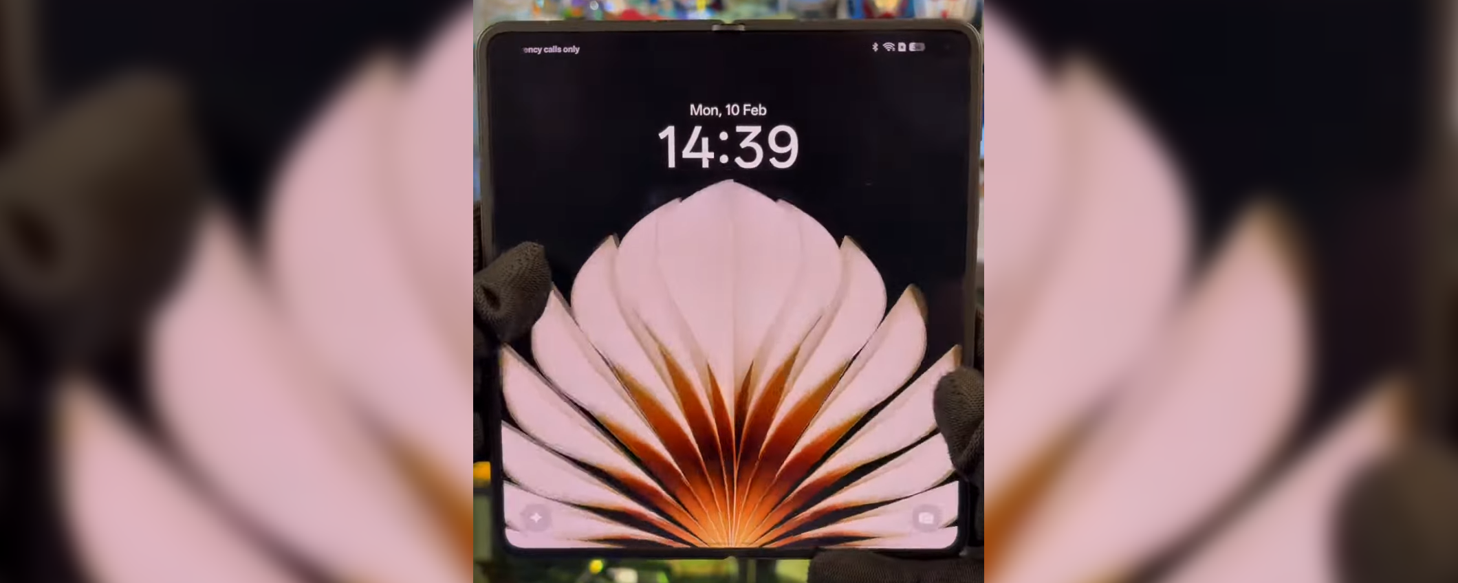 Oppo Find N5: c'è già il primo video unboxing a pochissimi giorni dal lancio Oppo Find N5: c'è già il primo video unboxing a pochissimi giorni dal lancio
