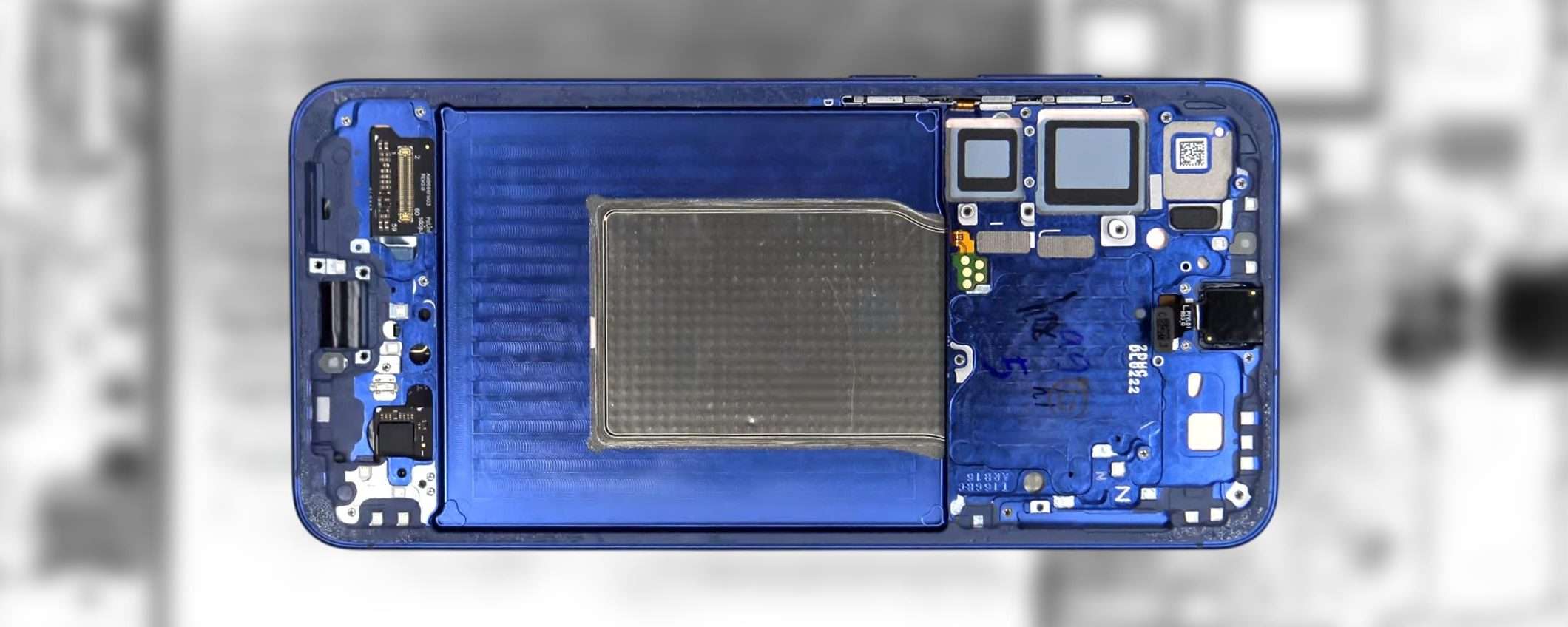 Samsung Galaxy S25 Plus messo a nudo: evidenti differenze da S24 Plus Samsung Galaxy S25 Plus messo a nudo: evidenti differenze da S24 Plus