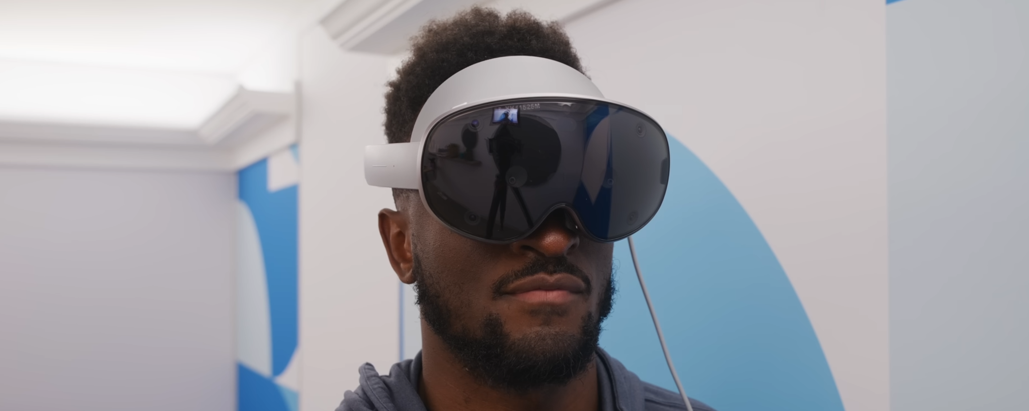 Il visore XR di Samsung è già stato provato: spunta il primo video hands-on Il visore XR di Samsung è già stato provato: spunta il primo video hands-on