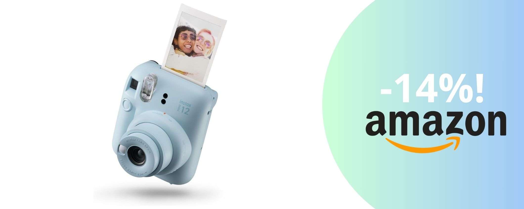 Scatta, stampa e divertiti con Instax Mini 12: lo sconto da non perdere Scatta, stampa e divertiti con Instax Mini 12: lo sconto da non perdere