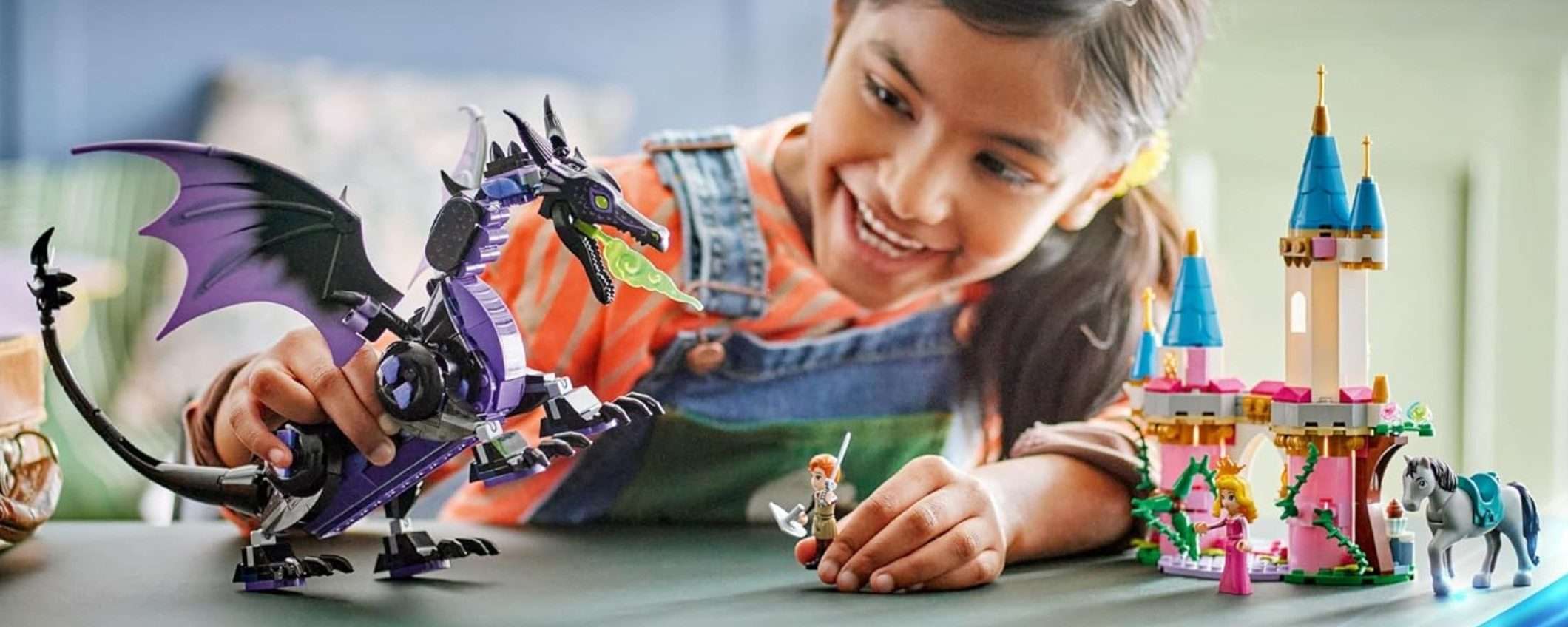 Set LEGO Disney Malefica con Drago e Castello: maxi sconto su Amazon (-48%) Set LEGO Disney Malefica con Drago e Castello: maxi sconto su Amazon (-48%)