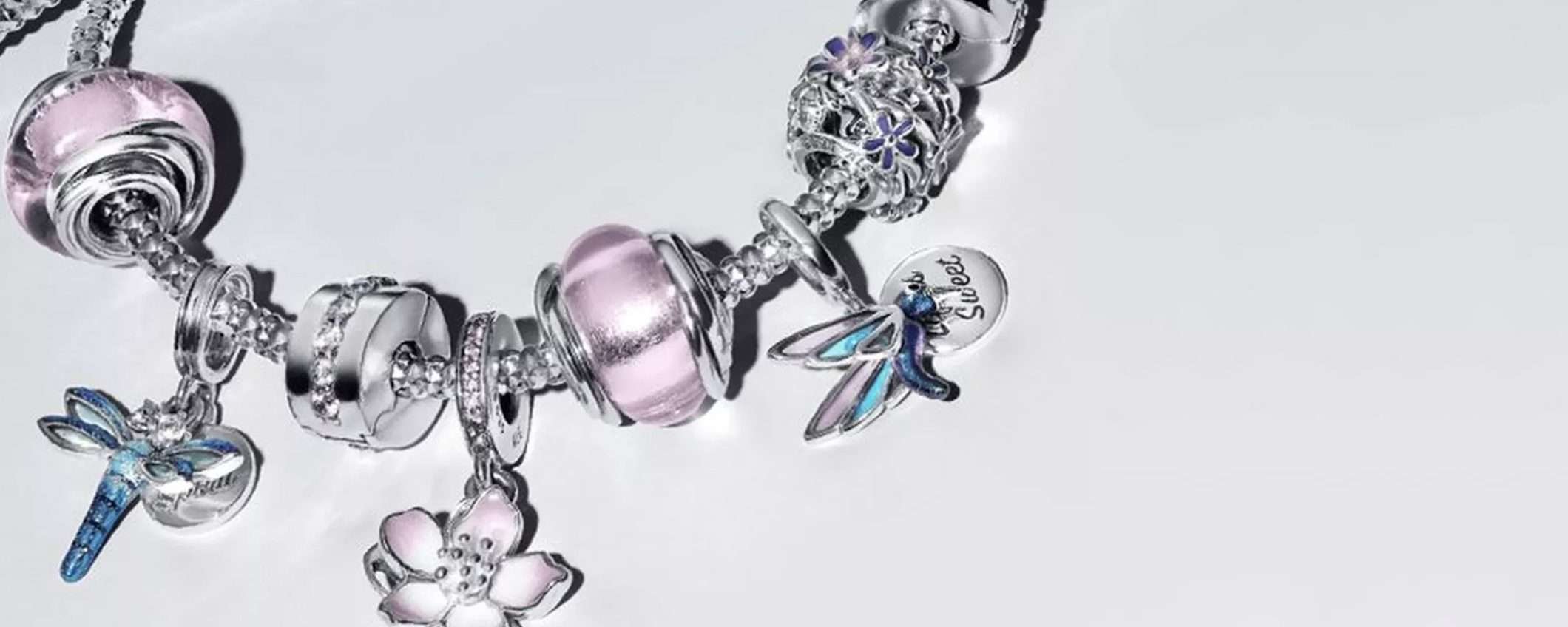 Pandora, nuova promo limitata: acquista un nuovo gioiello, il secondo è a metà prezzo Pandora, nuova promo limitata: acquista un nuovo gioiello, il secondo è a metà prezzo