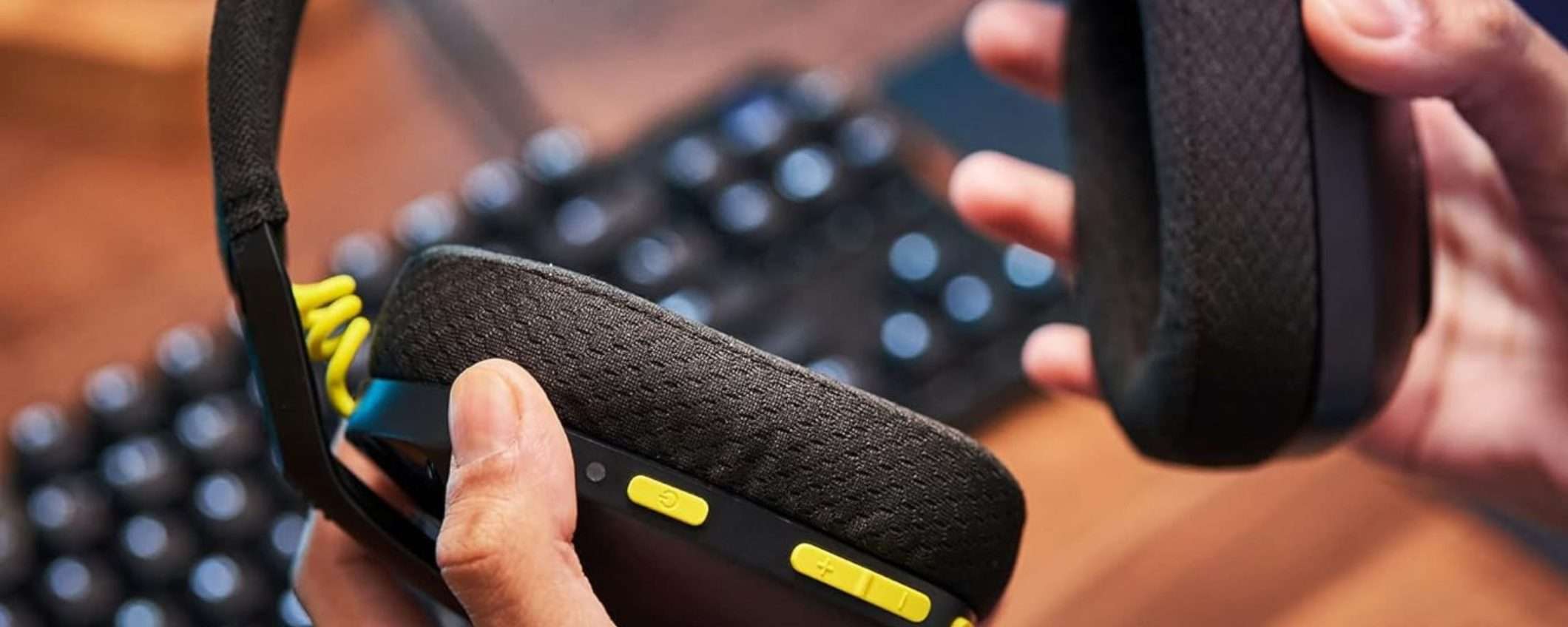 Con le cuffie Logitech G435 Lightspeed giochi come un PRO: APPENA 59€ su Amazon Con le cuffie Logitech G435 Lightspeed giochi come un PRO: APPENA 59€ su Amazon