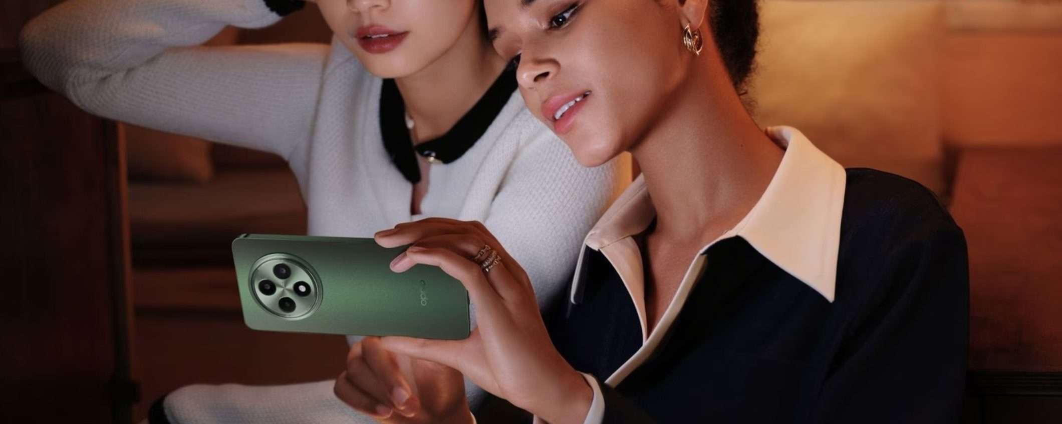 OPPO Reno12 FS 5G con 12GB di RAM e 512GB di memoria a PREZZO HOT OPPO Reno12 FS 5G con 12GB di RAM e 512GB di memoria a PREZZO HOT