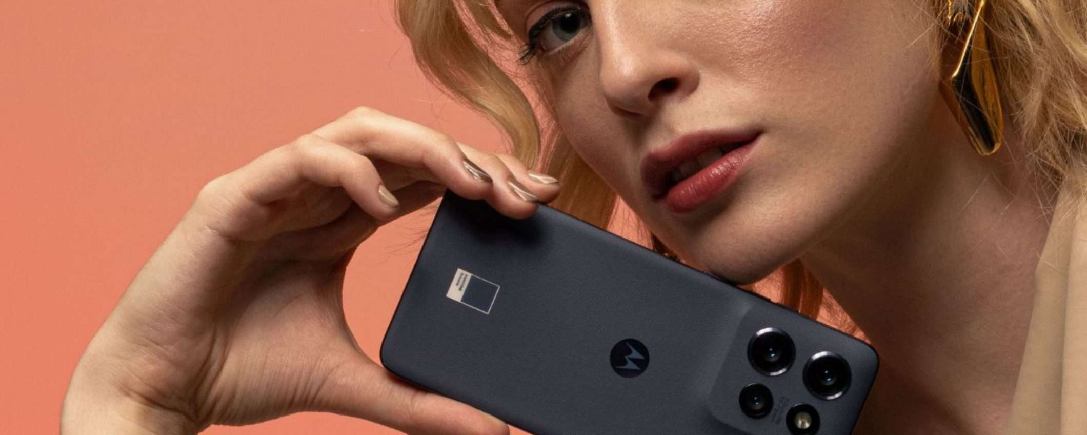 Pannello pOLED, TRIPLA cam e prezzo BASSO: Motorola Edge 50 Neo a 301€ su eBay Pannello pOLED, TRIPLA cam e prezzo BASSO: Motorola Edge 50 Neo a 301€ su eBay