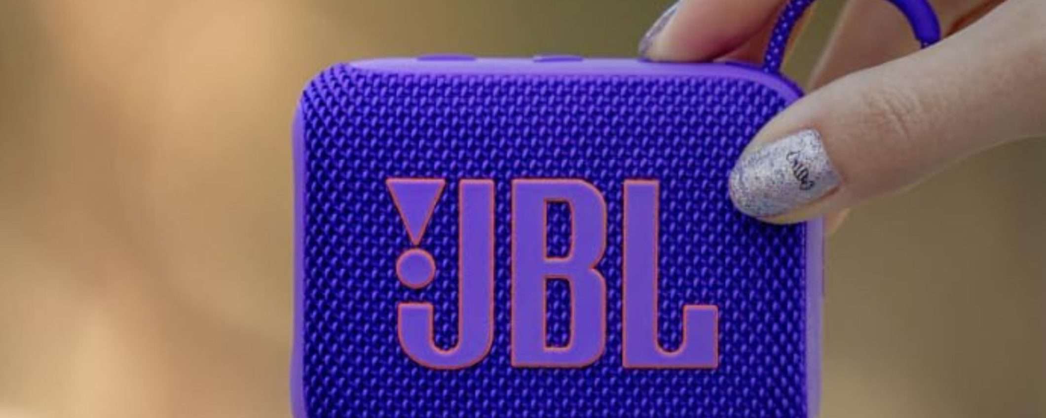 Porta la MUSICA ovunque tu voglia con lo speaker PORTATILE JBL Go 4 (-18%) Porta la MUSICA ovunque tu voglia con lo speaker PORTATILE JBL Go 4 (-18%)