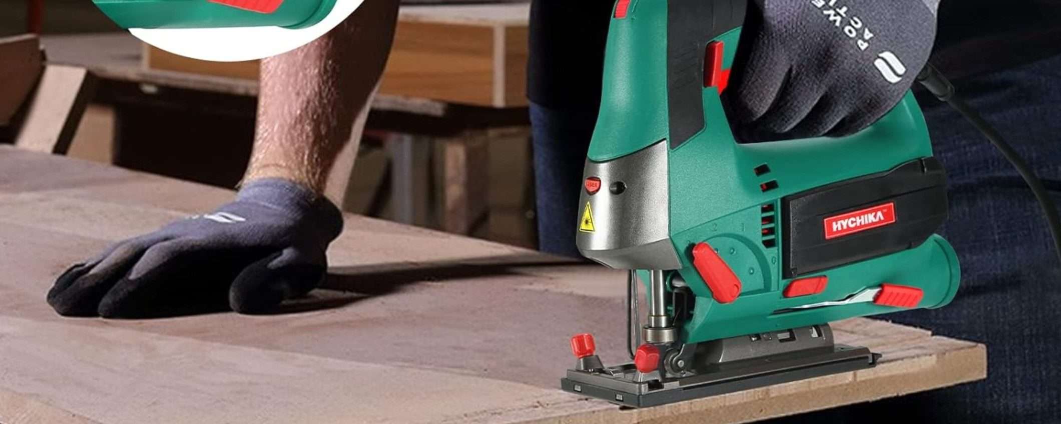 Seghetto alternativo da 800W super accessoriato in SCONTO LAMPO su Amazon Seghetto alternativo da 800W super accessoriato in SCONTO LAMPO su Amazon