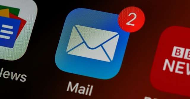 iPhone: come ricevere correttamente le email