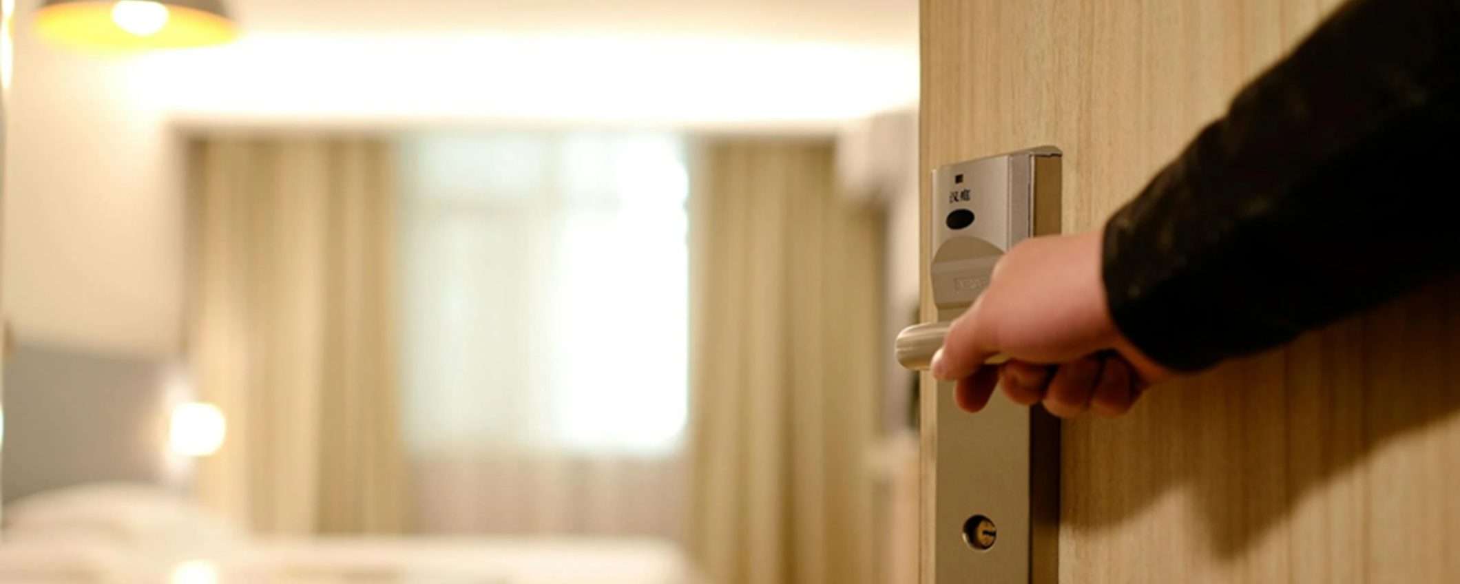 Non collegarti al Wi-Fi dell'hotel senza una VPN Non collegarti al Wi-Fi dell'hotel senza una VPN