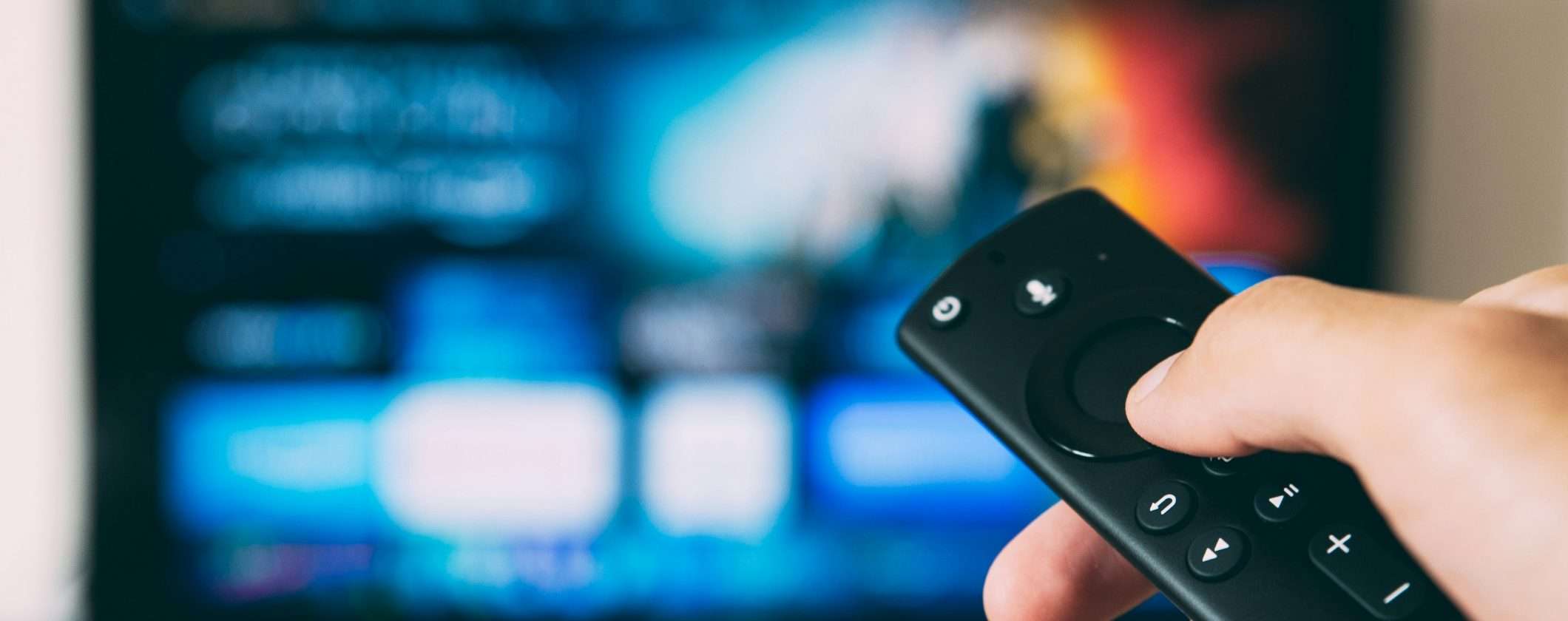 Perché gli esperti consigliano di fare attenzione con le App su Smart TV Perché gli esperti consigliano di fare attenzione con le App su Smart TV