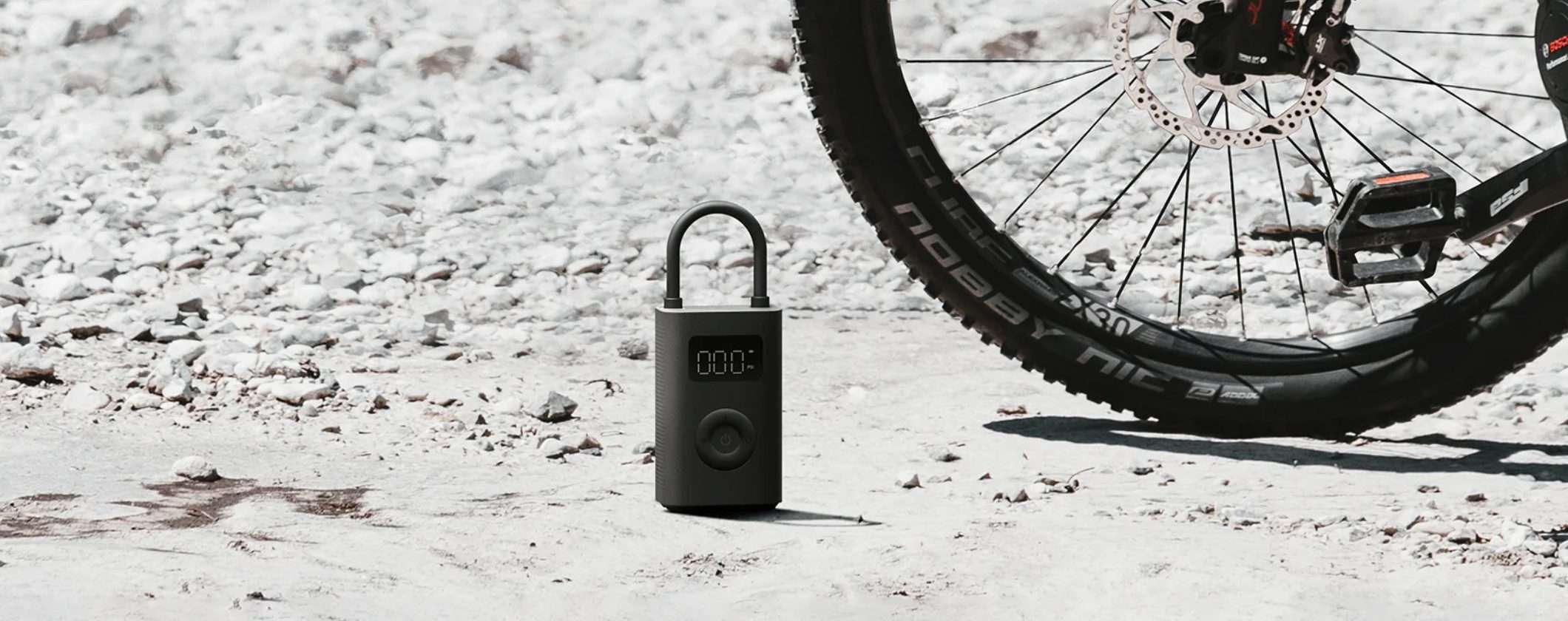Xiaomi Compressore Portatile: mai più gomme sgonfie a soli 47€ Xiaomi Compressore Portatile: mai più gomme sgonfie a soli 47€