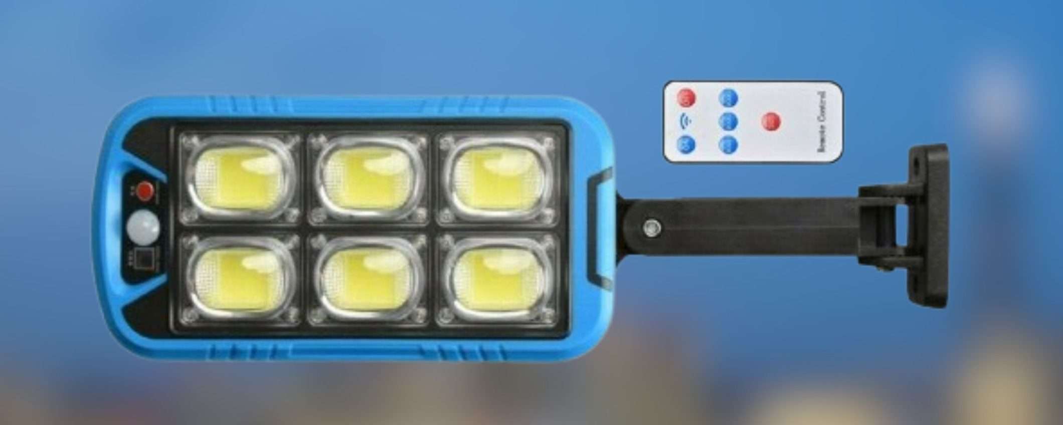 Lampione solare a 12,50€: tantissima luce e ZERO aumenti in bolletta Lampione solare a 12,50€: tantissima luce e ZERO aumenti in bolletta