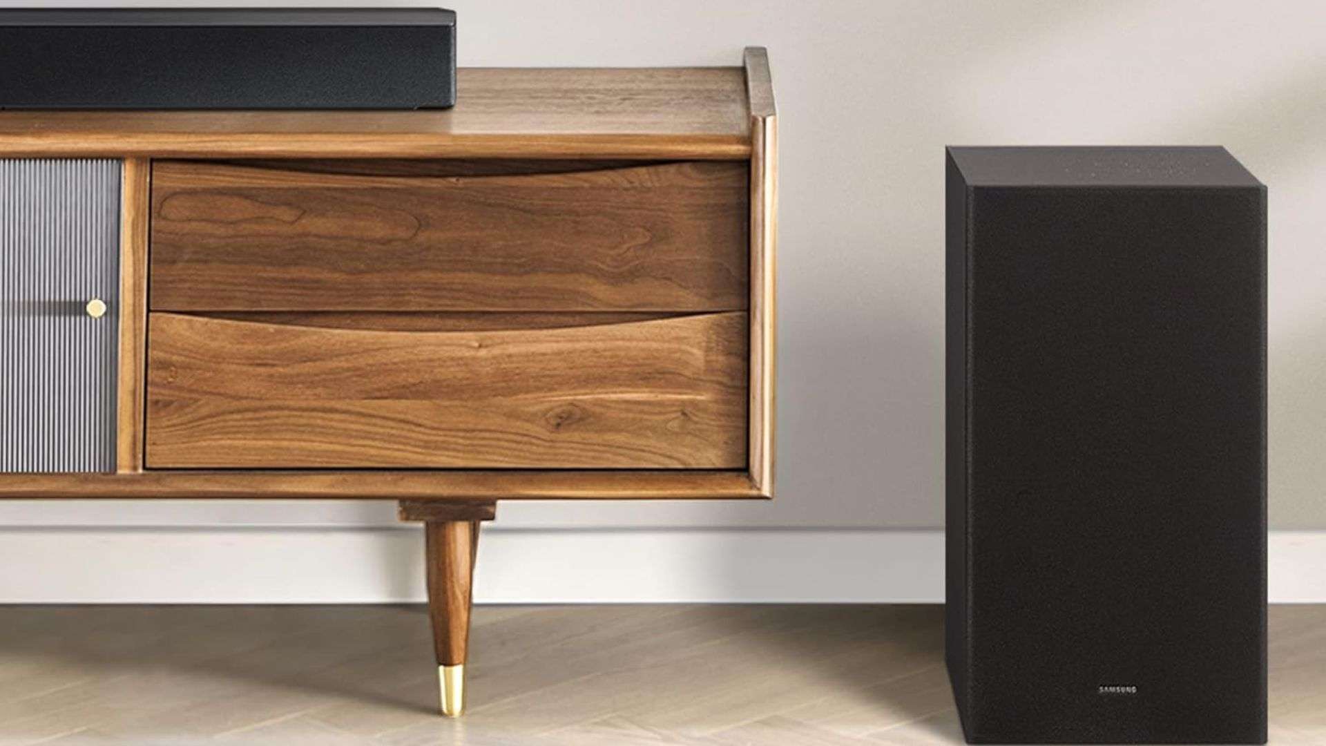 Samsung HW-B530/ZF: audio potente e immersivo ad un prezzo fantastico (Amazon)