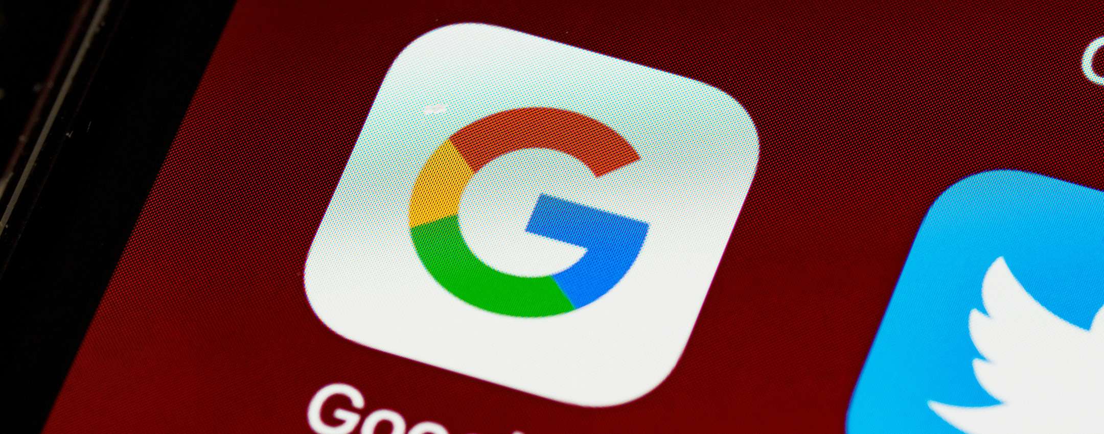 Nuovo design per l’icona “G” di Google: i quattro colori diventano una sfumatura
