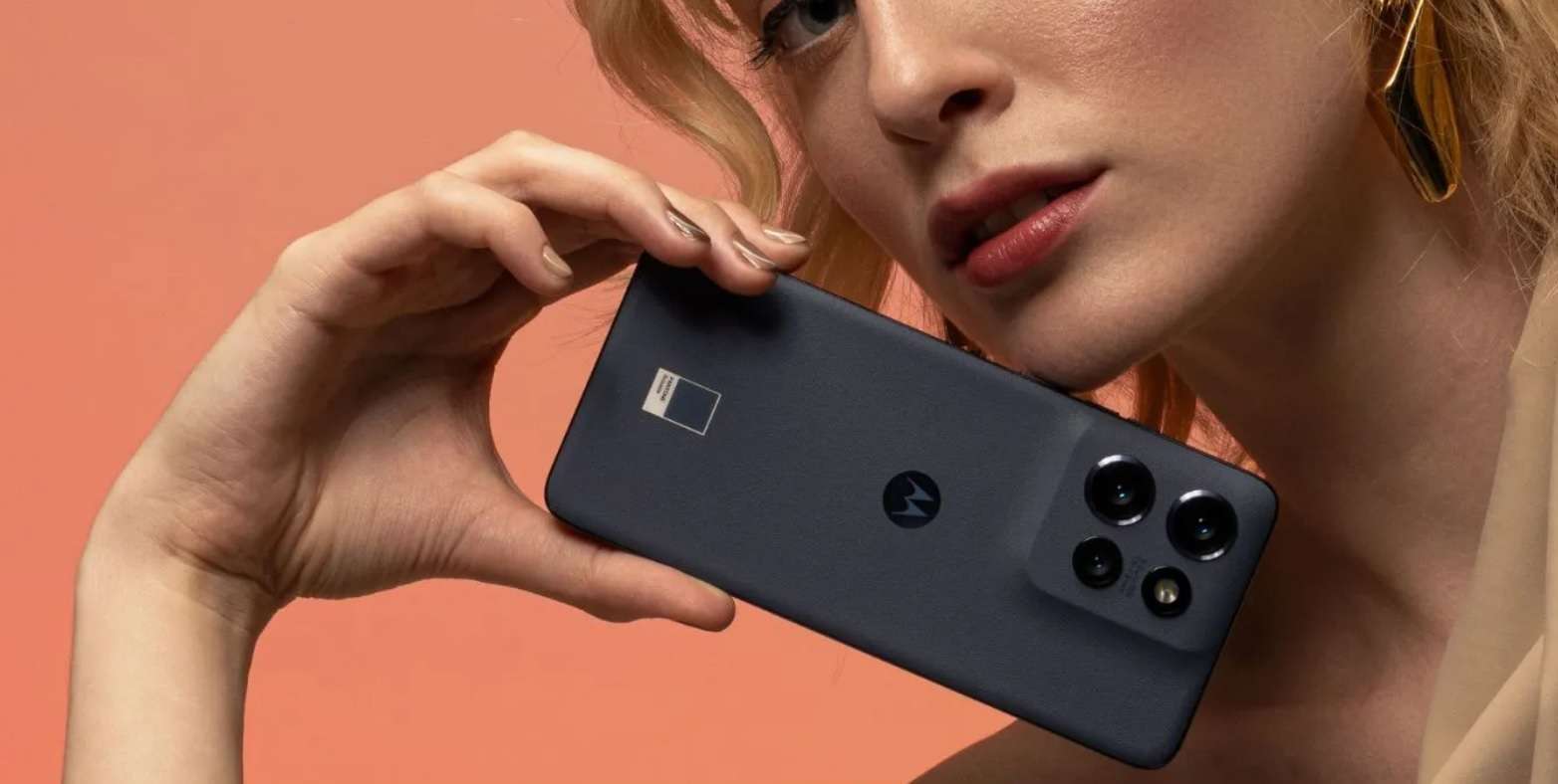 Motorola Edge 50 Neo: nuovo minimo storico su Amazon per il mid-range | BEST BUY Motorola Edge 50 Neo: nuovo minimo storico su Amazon per il mid-range | BEST BUY