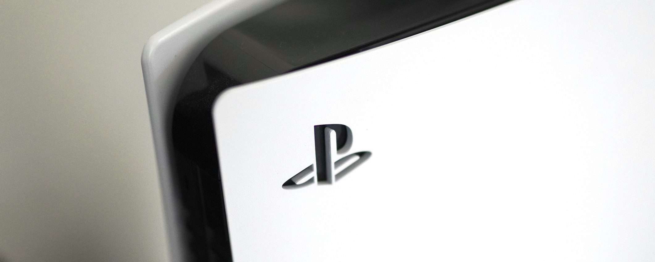 PlayStation 5 Slim: SCONTATISSIMA con l'offerta tech di Esselunga PlayStation 5 Slim: SCONTATISSIMA con l'offerta tech di Esselunga
