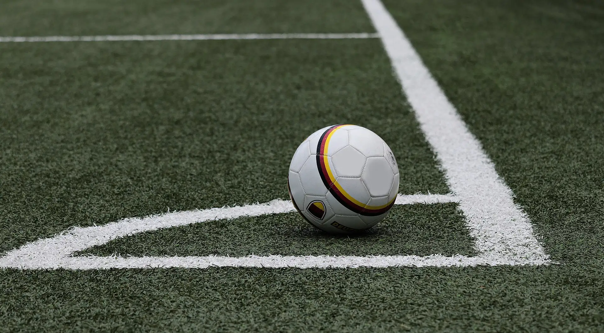 Torino-Inter, Napoli-Genoa e molto altro a 19,90 €/mese su DAZN (promo flash)