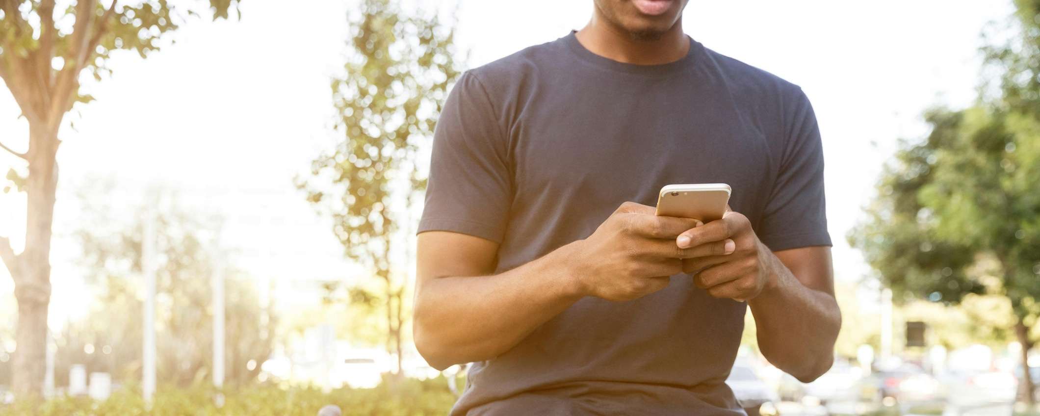 Naviga in 5G senza pensieri: 150 GB e minuti illimitati per 3 mesi con Lyca Mobile Naviga in 5G senza pensieri: 150 GB e minuti illimitati per 3 mesi con Lyca Mobile