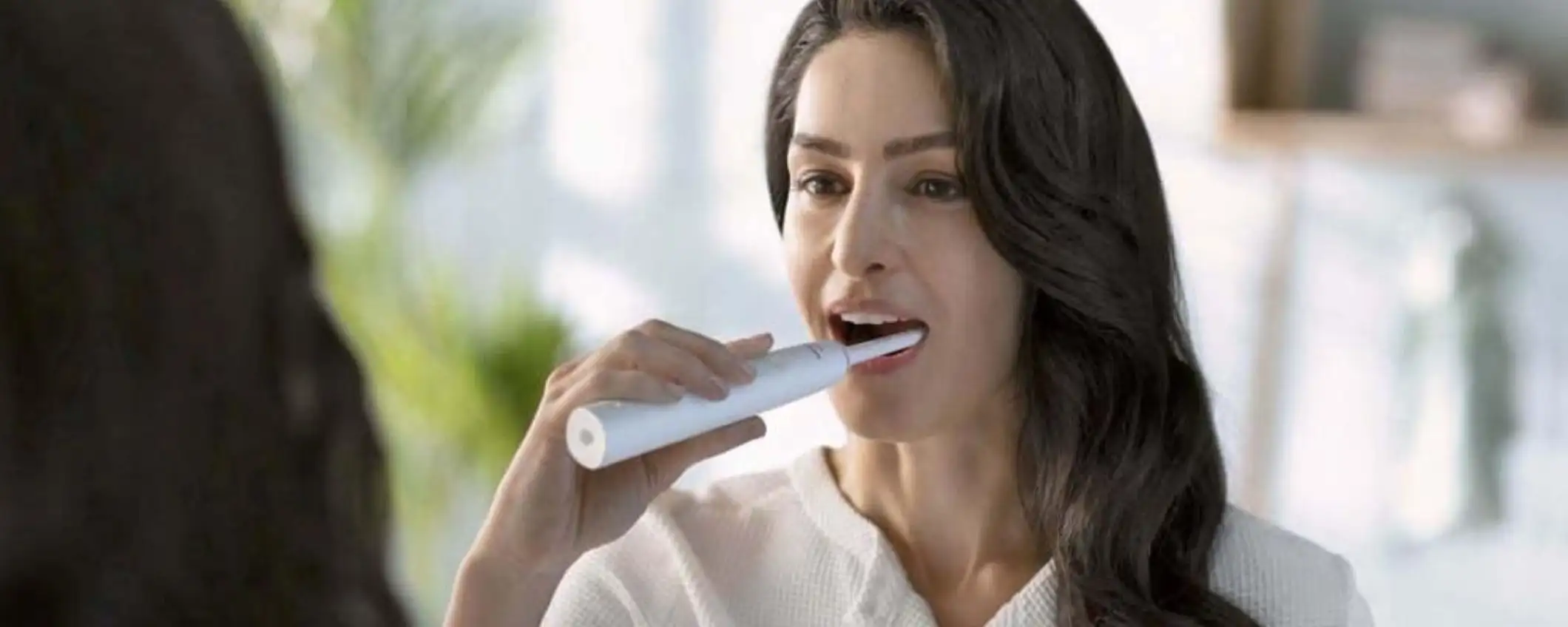 Spazzolino elettrico Philips in OFFERTISSIMA a 29 euro: igiene orale mai così perfetta Spazzolino elettrico Philips in OFFERTISSIMA a 29 euro: igiene orale mai così perfetta