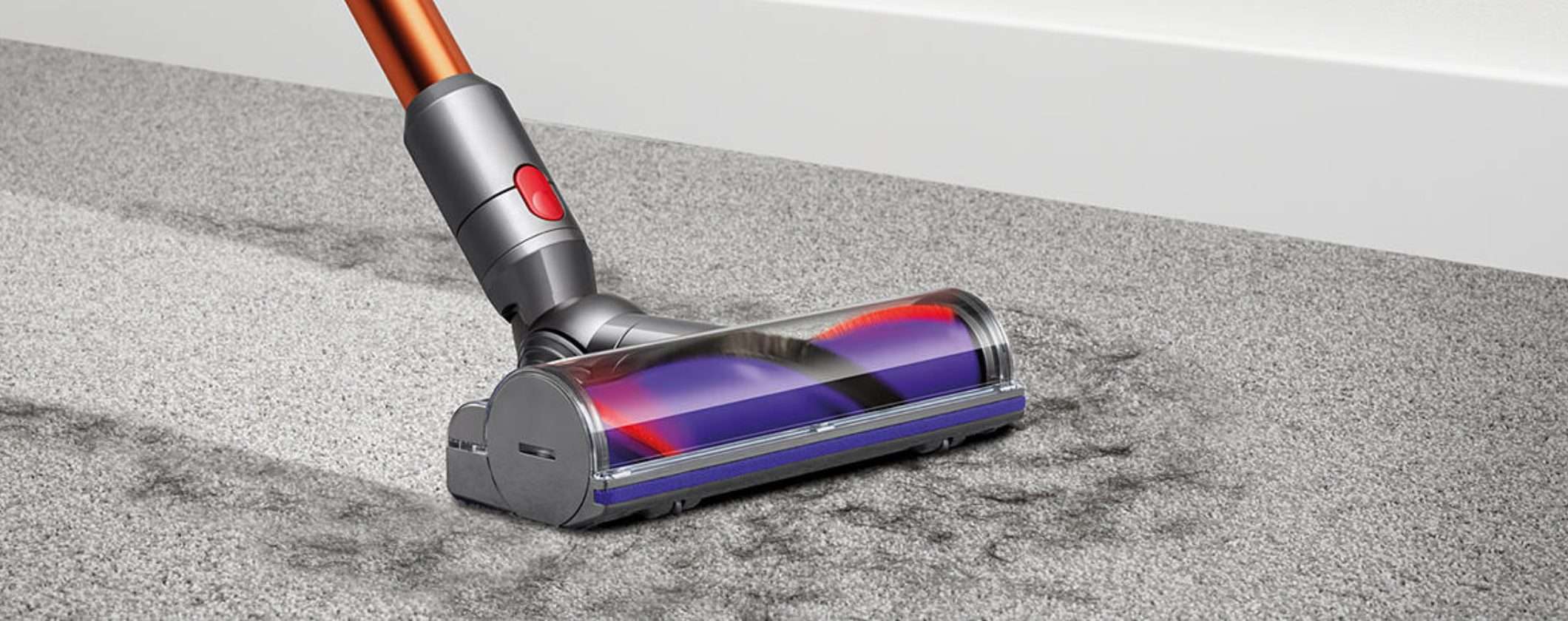 Aspirapolvere Dyson V10: oggi è (quasi) in REGALO su eBay