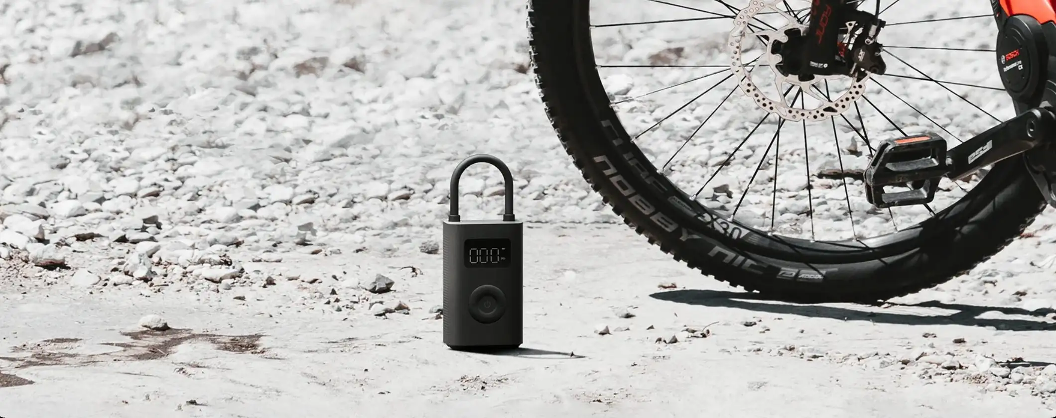 BOMBA su eBay per il Compressore Portatile Xiaomi: potenza di gonfiaggio ovunque tu sia BOMBA su eBay per il Compressore Portatile Xiaomi: potenza di gonfiaggio ovunque tu sia