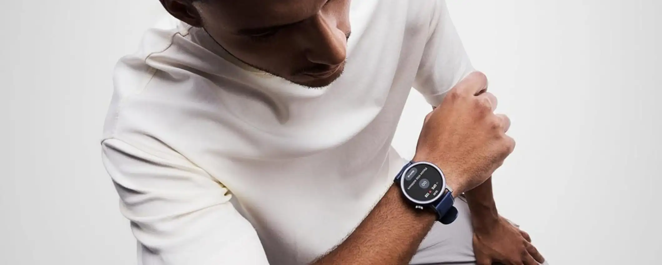 Cmf Pro 2 By Nothing: smartwatch elegante e performante a ottimo prezzo Cmf Pro 2 By Nothing: smartwatch elegante e performante a ottimo prezzo