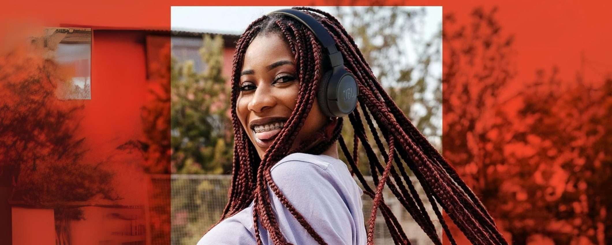 Cuffie wireless JBL Tune 520 BT: leggere, multipoint e 57h di autonomia (36€) Cuffie wireless JBL Tune 520 BT: leggere, multipoint e 57h di autonomia (36€)