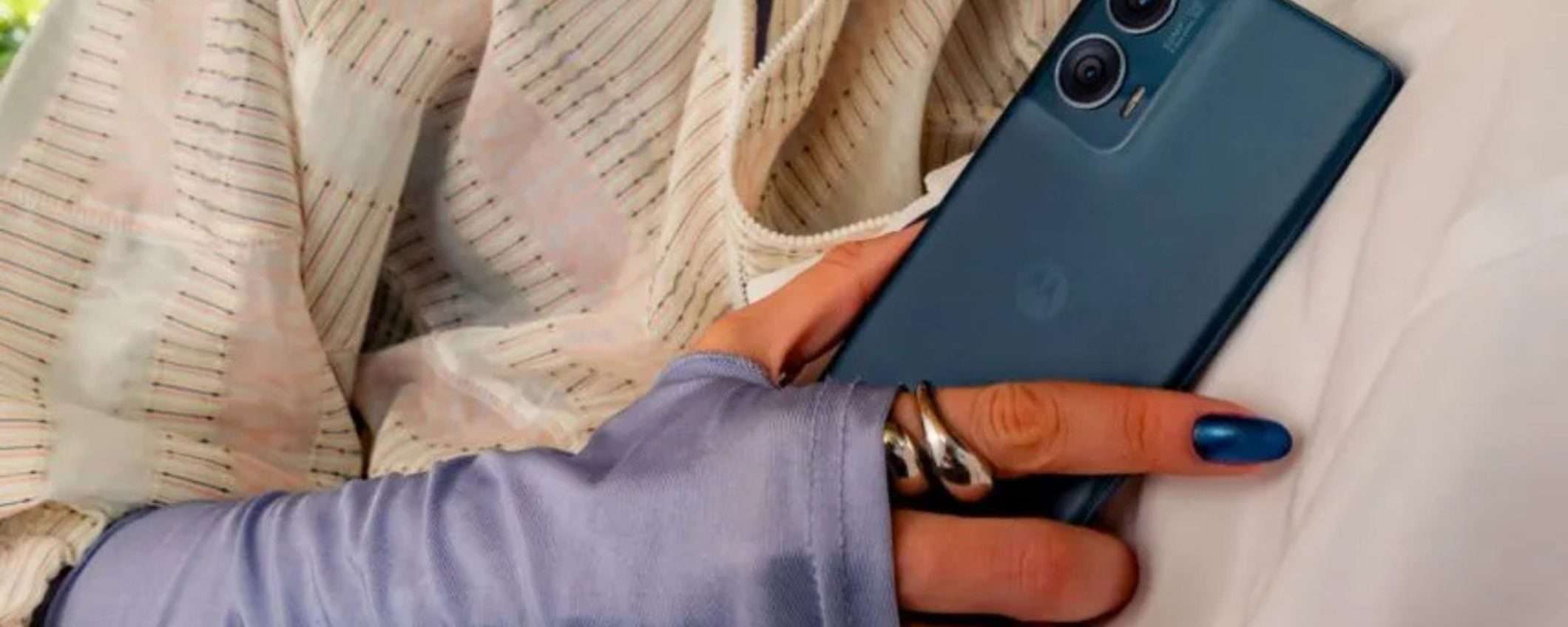 ELEGANTE e a BUON PREZZO: Motorola Edge 50 Fusion 12/256GB ad appena 238€ su eBay ELEGANTE e a BUON PREZZO: Motorola Edge 50 Fusion 12/256GB ad appena 238€ su eBay