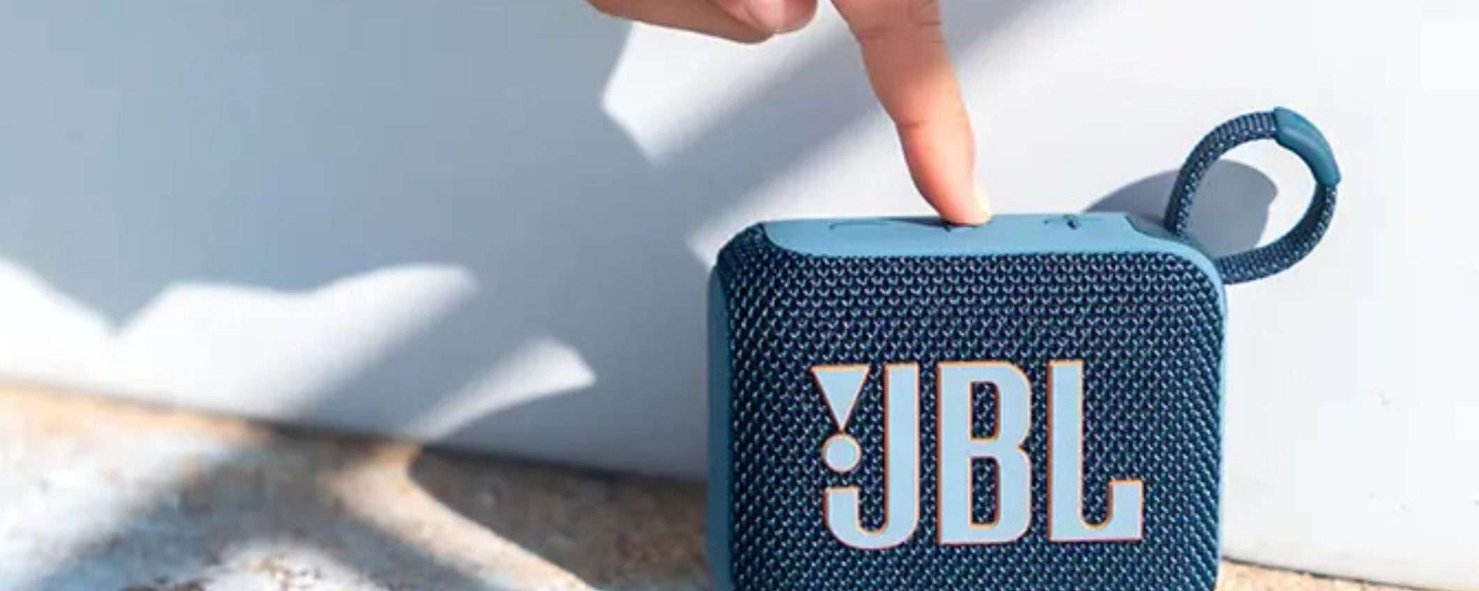 JBL Go 4, lo speaker Bluetooth PERFETTO PER l'ESTATE, costa appena 39€ (-20%) JBL Go 4, lo speaker Bluetooth PERFETTO PER l'ESTATE, costa appena 39€ (-20%)