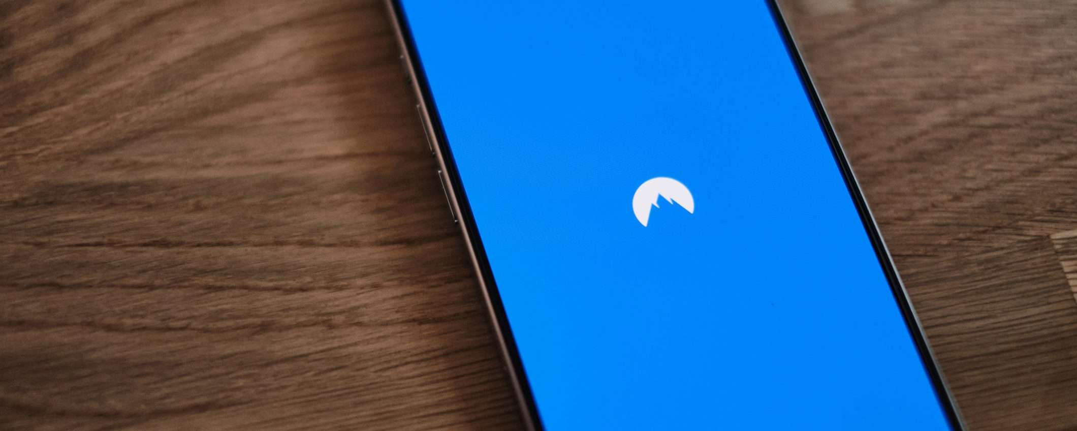 In valigia metti anche NordVPN: 72% di sconto (5% extra con coupon) e 10GB di eSIM In valigia metti anche NordVPN: 72% di sconto (5% extra con coupon) e 10GB di eSIM