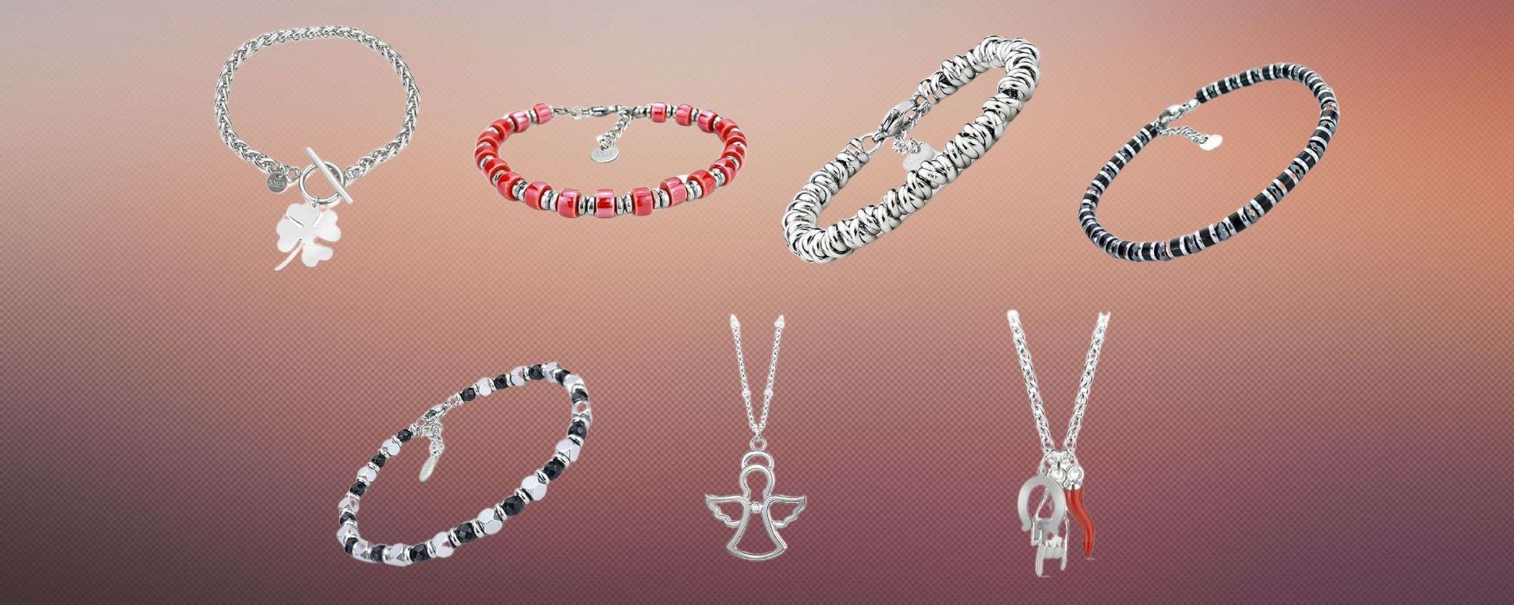 SAGA Gioielli svuota tutto: sconti assurdi su bracciali e collane SAGA Gioielli svuota tutto: sconti assurdi su bracciali e collane