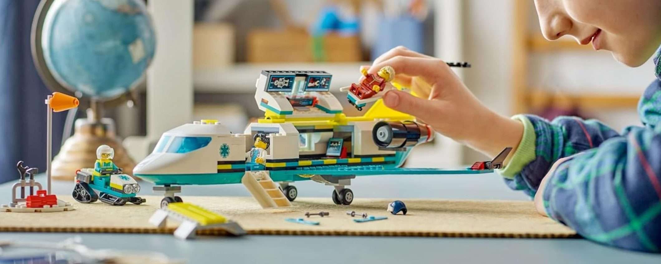 Scende di prezzo il nuovo LEGO City Aereo Ambulanza: risparmia su Amazon Scende di prezzo il nuovo LEGO City Aereo Ambulanza: risparmia su Amazon