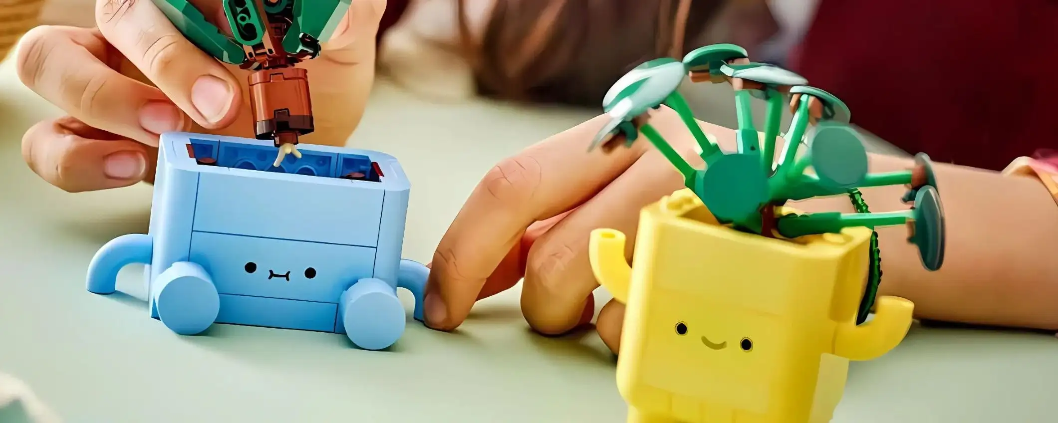 LEGO Piantine Felici in offerta: il set più tenero a meno di 17 euro LEGO Piantine Felici in offerta: il set più tenero a meno di 17 euro
