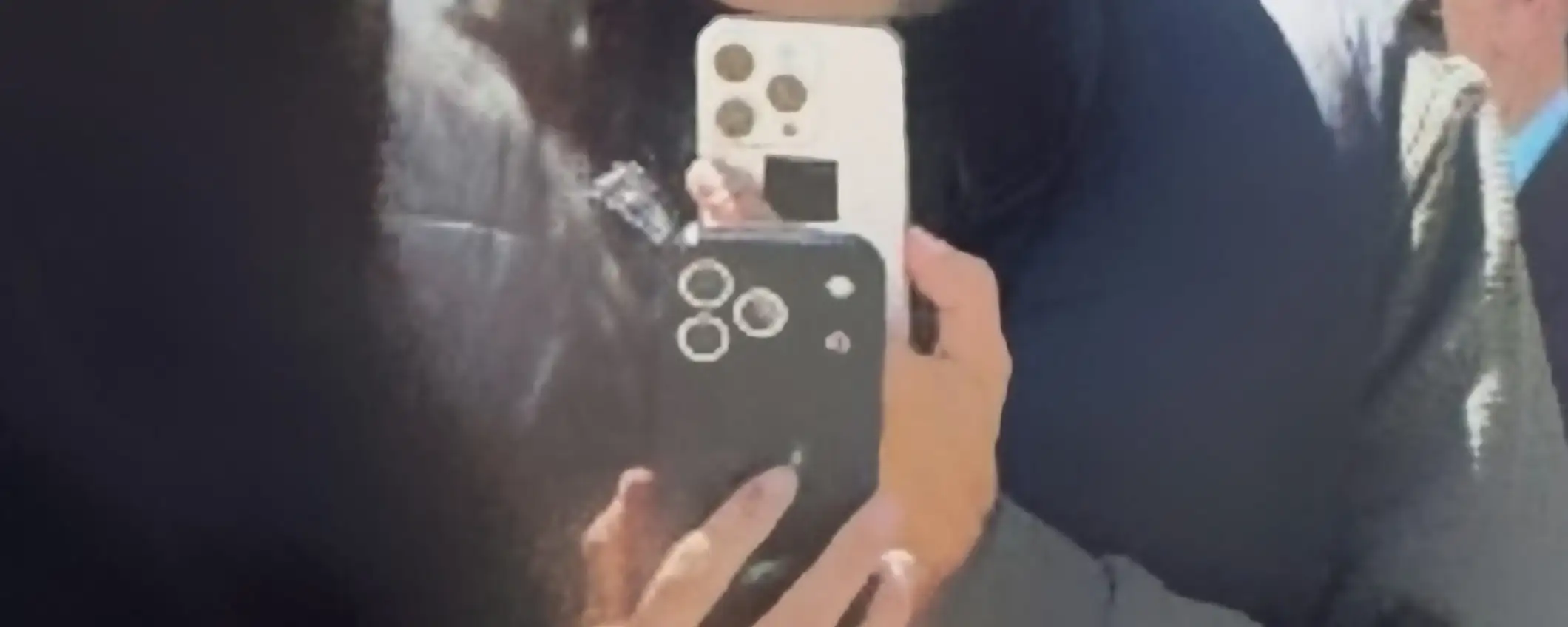 iPhone 17 Pro: le foto dal vivo non lasciano più dubbi sul design iPhone 17 Pro: le foto dal vivo non lasciano più dubbi sul design