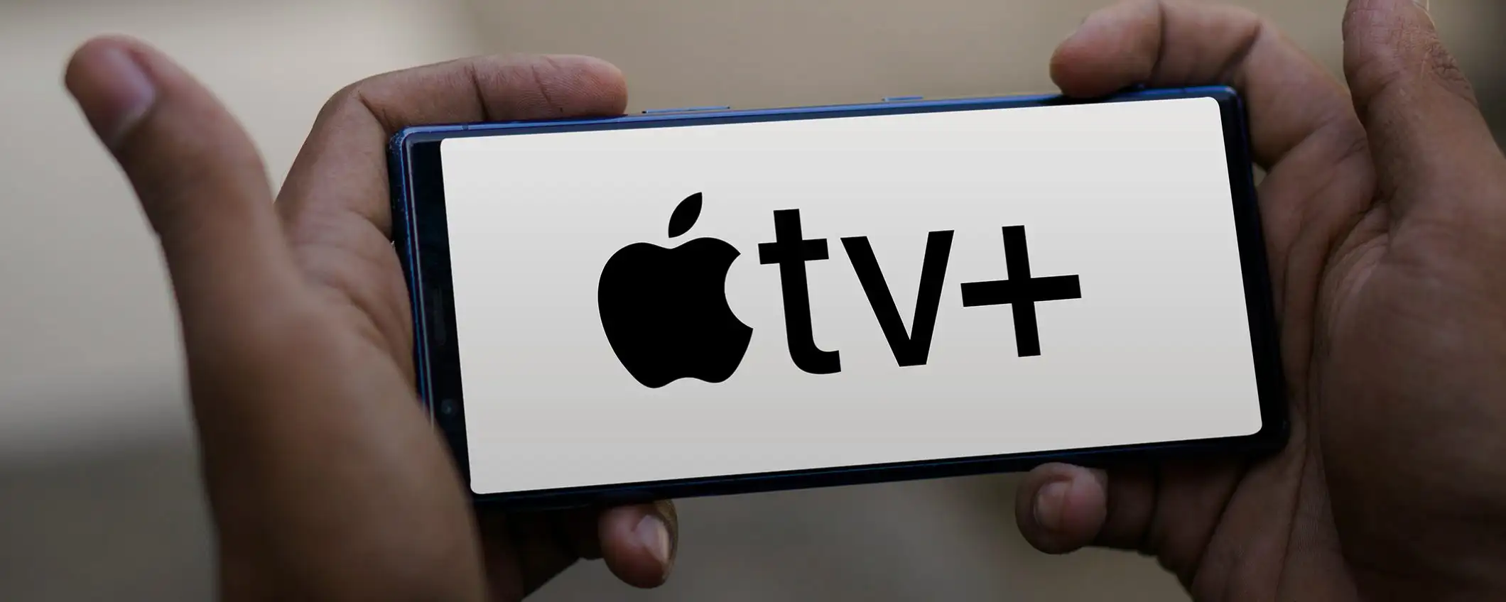 Estate 2025, cosa guardare su Apple TV+ sotto l'ombrellone? Le novità Estate 2025, cosa guardare su Apple TV+ sotto l'ombrellone? Le novità