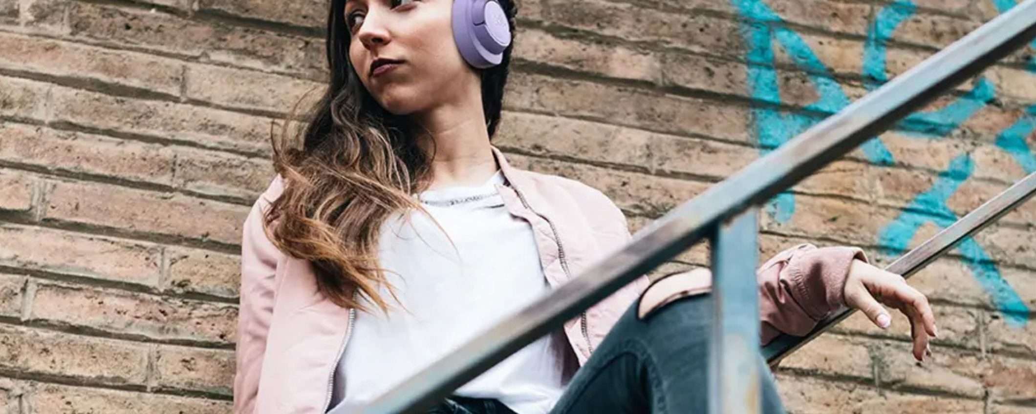 Audio al TOP spendendo POCO con le cuffie JBL Tune 720BT: -29% su Amazon Audio al TOP spendendo POCO con le cuffie JBL Tune 720BT: -29% su Amazon