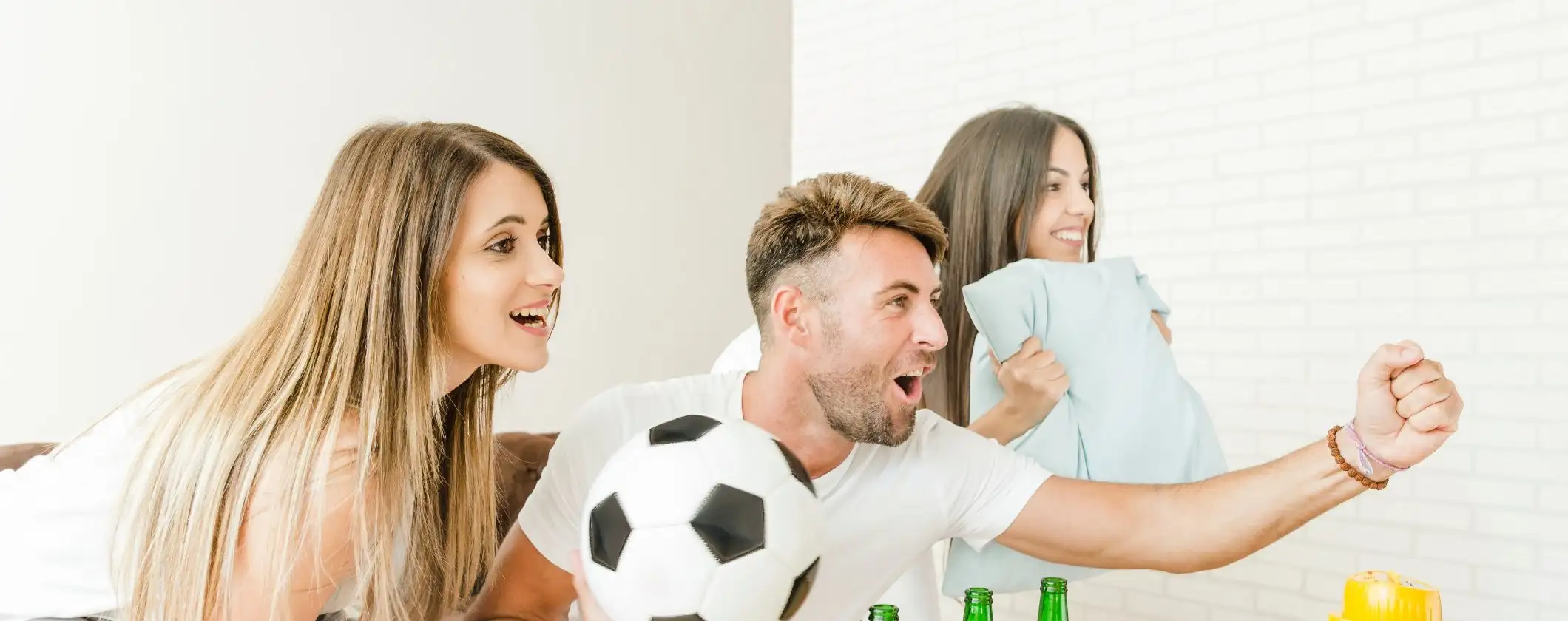 Calcio in tv: i trucchi per risparmiare oltre 250€ l'anno